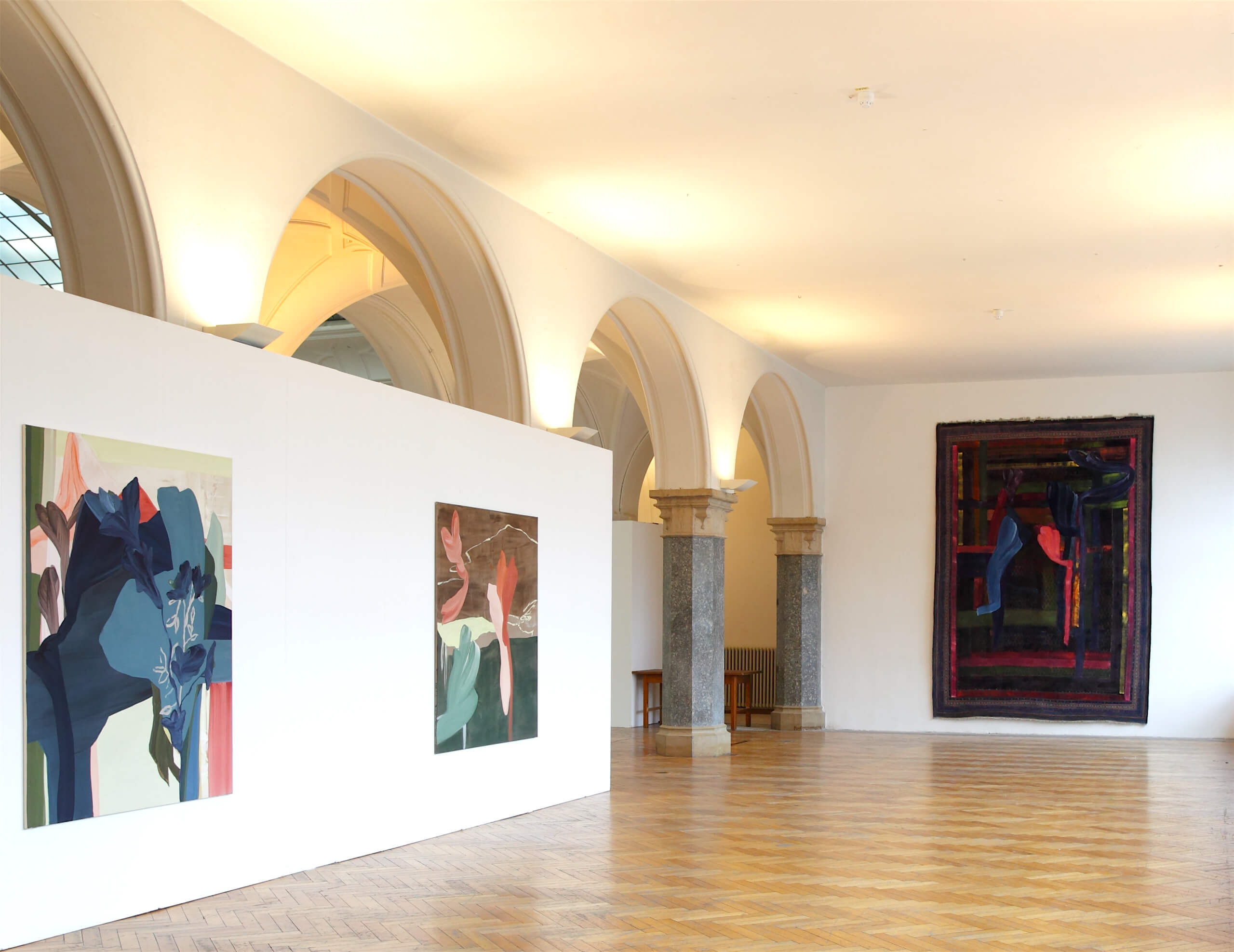 Baraye Madar, Rathausgalerie München, egg tempera and ink on carpet, 410 x 300 cm